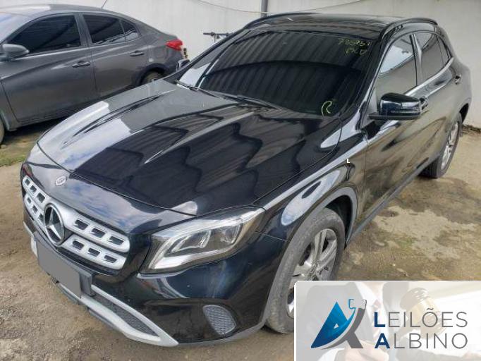 MERCEDES BENZ CLASSE GLA 19/19