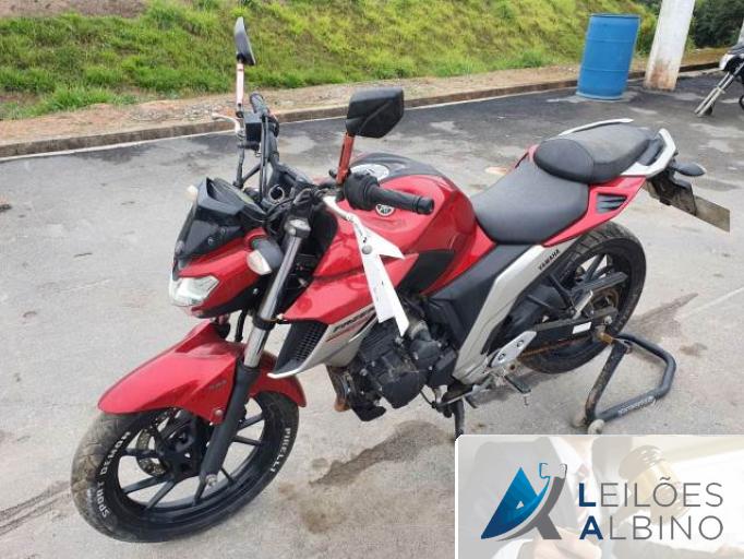 YAMAHA FZ25 FAZER 21/21