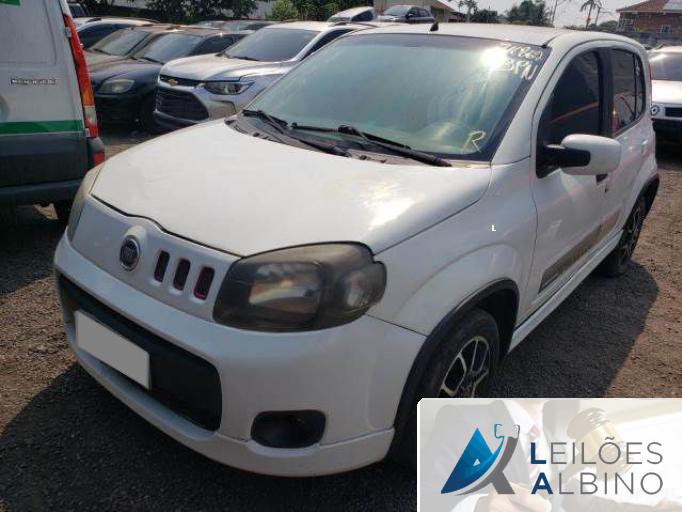 FIAT UNO 13/13