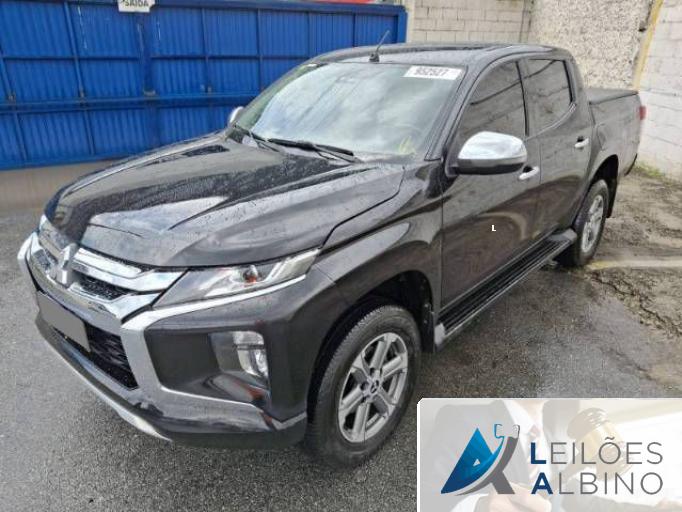 MITSUBISHI L200 TRITON 21/22 MITSUBISHI L200 TRITON 21/22